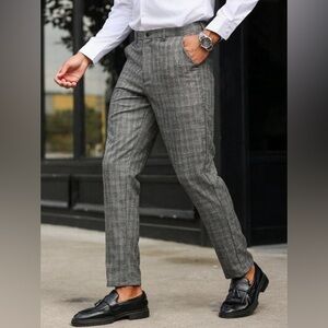 36 x 32 Men’s B&W Plaid Pants